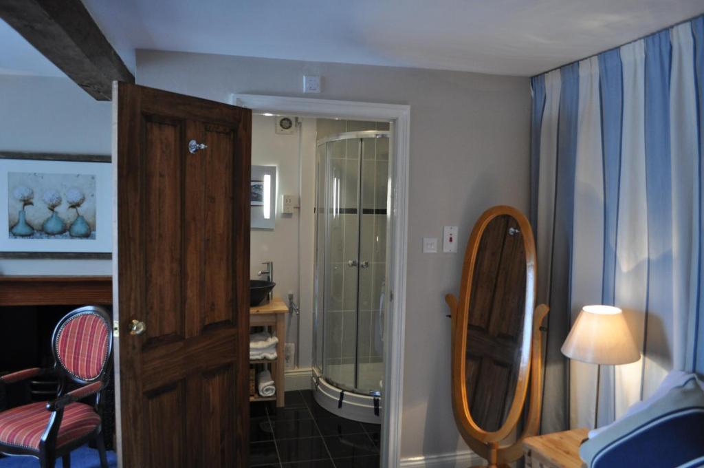 Old Ivy House Bed & Breakfast Nuneaton Room photo